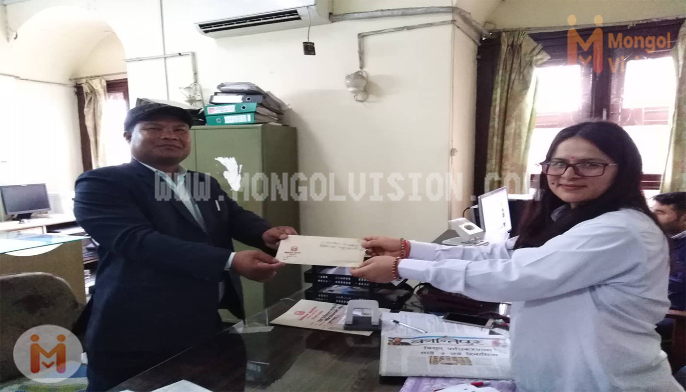 एमएनओ केन्द्रीय प्रेसिडेण्ट सहित केन्द्रीय नेतागण निर्वाचन आयोगमा पत्र लिनु हुँदै